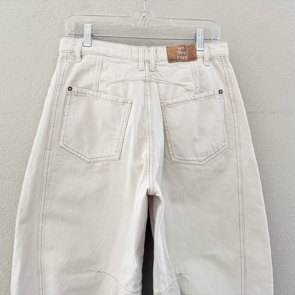 Free People Good Luck Barrel Jeans 29 Cream Milk Denim Curved Bow Leg Boho Chic - Picture 12 of 14
